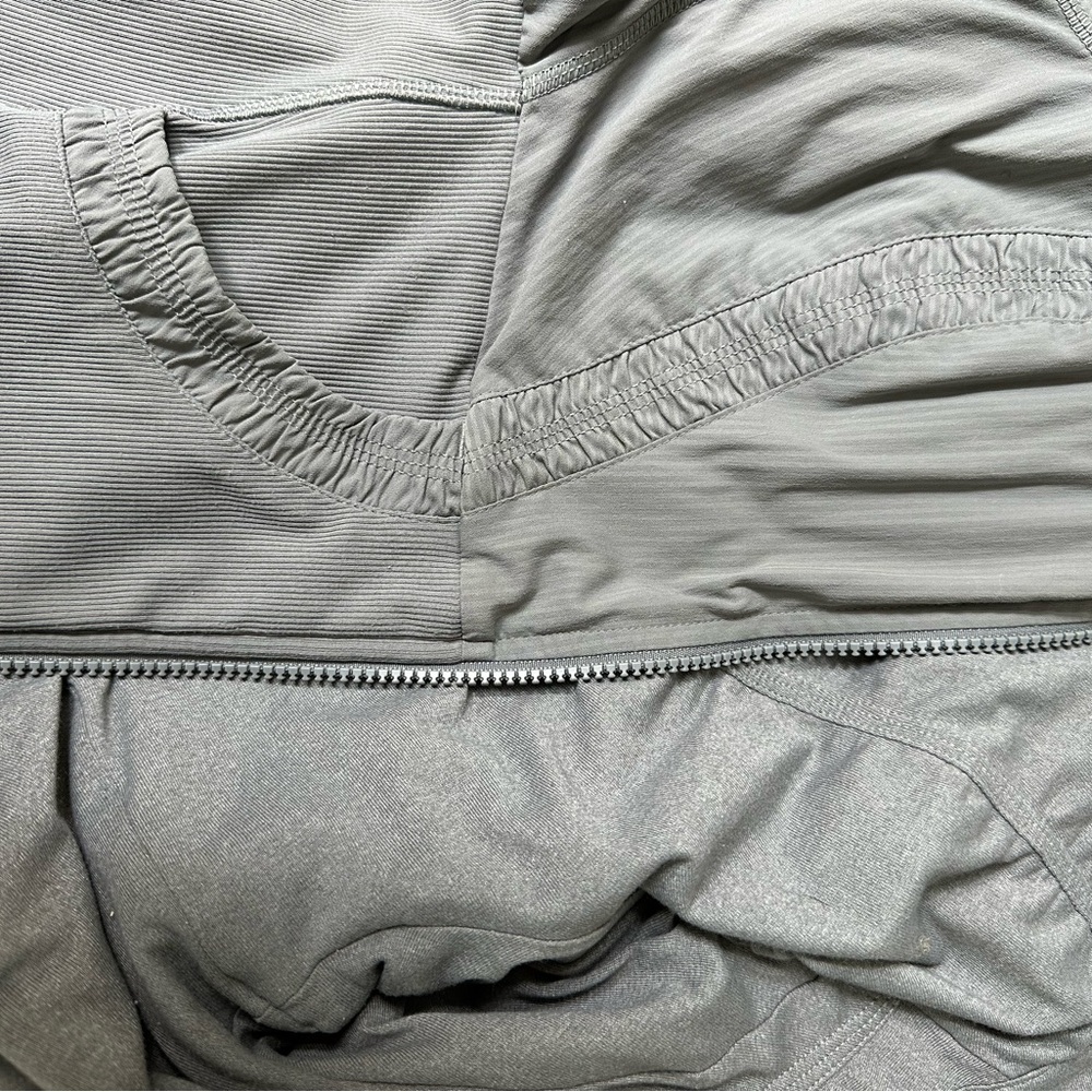 Lululemon Reversible Grey Jacket - image 8